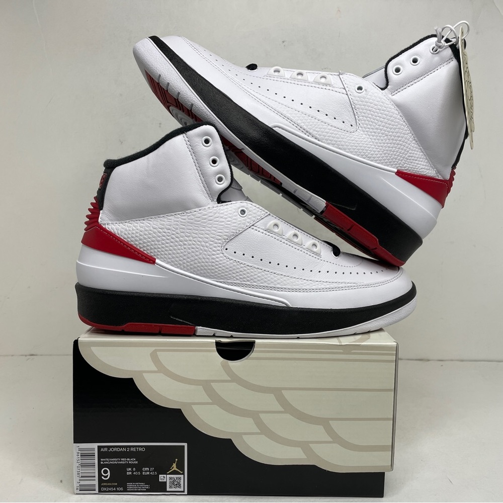 Nike Air Jordan 2 Retro “Chicago” 2023 - Picture 1 of 4